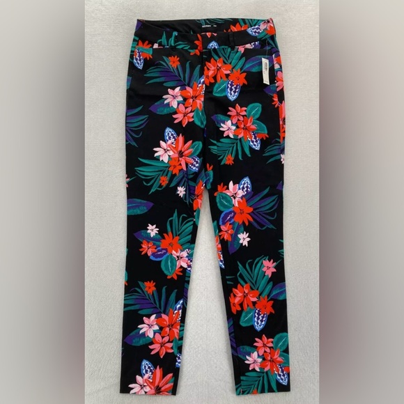 Old Navy Floral Pixie Pants, 14 - Picture 3 of 6